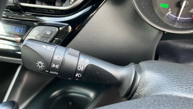 Toyota C-HR 1.8 Hybrid Icon 5dr CVT Hybrid Hatchback